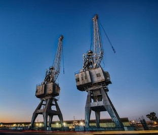 جرثقیل لنگرگاهی برای ساخت و تعمیر کشتی کشتی سازی جرثقیل های بندری ظرفیت 5t -40t